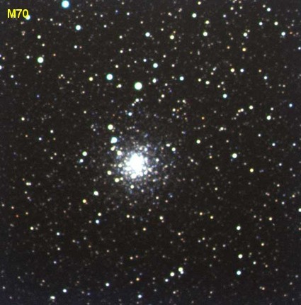 Típus: Gömbhalmaz, &alpha; = 18:43:12.7, &delta; = -32:17:29, Csillagkép: Sagittarius | Nyilas, Fényesség: 7.8, Méret: 480