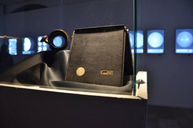 'Ezüstbe zárt Világegyetem' c. kiállítás a Savaria Múzeumban